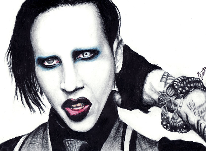 lentille de contact Marilyn Manson