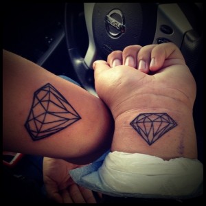 tatouage diamant forever