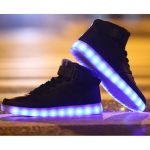 « Led Shoes » : des chaussures lumineuses tendance